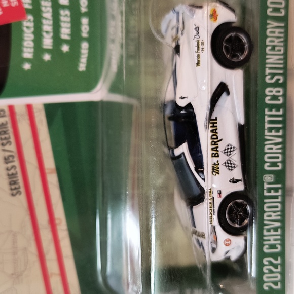 B22 GREENLIGHT 2022 Chevrolet Corvette C8 Stingray Coupe - Picture 2 of 3